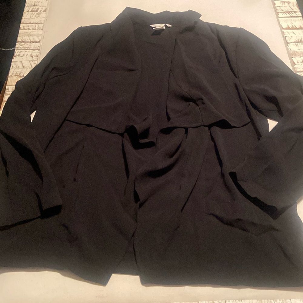 Ladies size 6 Waterfall light weight blazer H&M